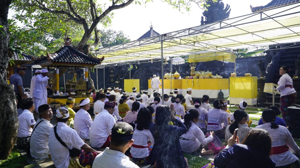 Pelaksanaan Upacara Samawartana Pasraman Purna Widya di Tahun 2024